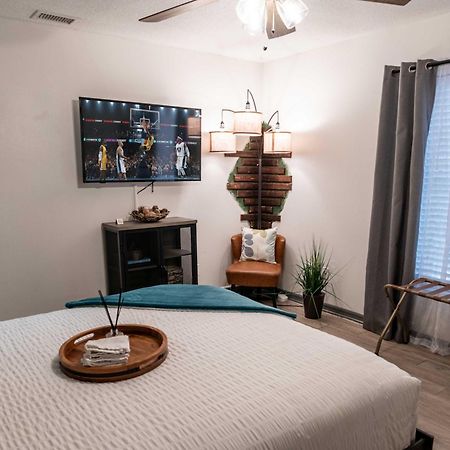 Upscale Ybor House With Outdoor Living Space Tampa Exterior foto